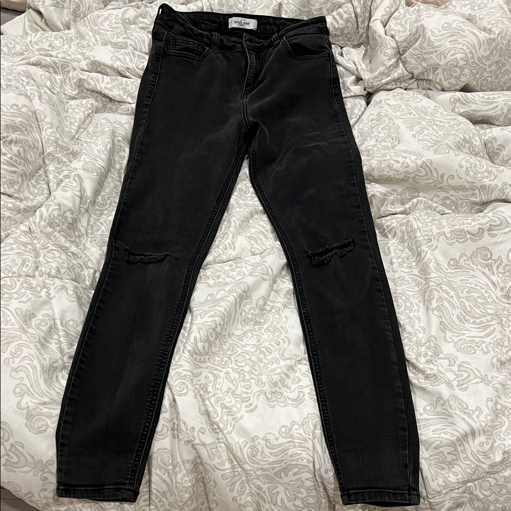 Carly Jean Los Angeles Black Skinny Jeans